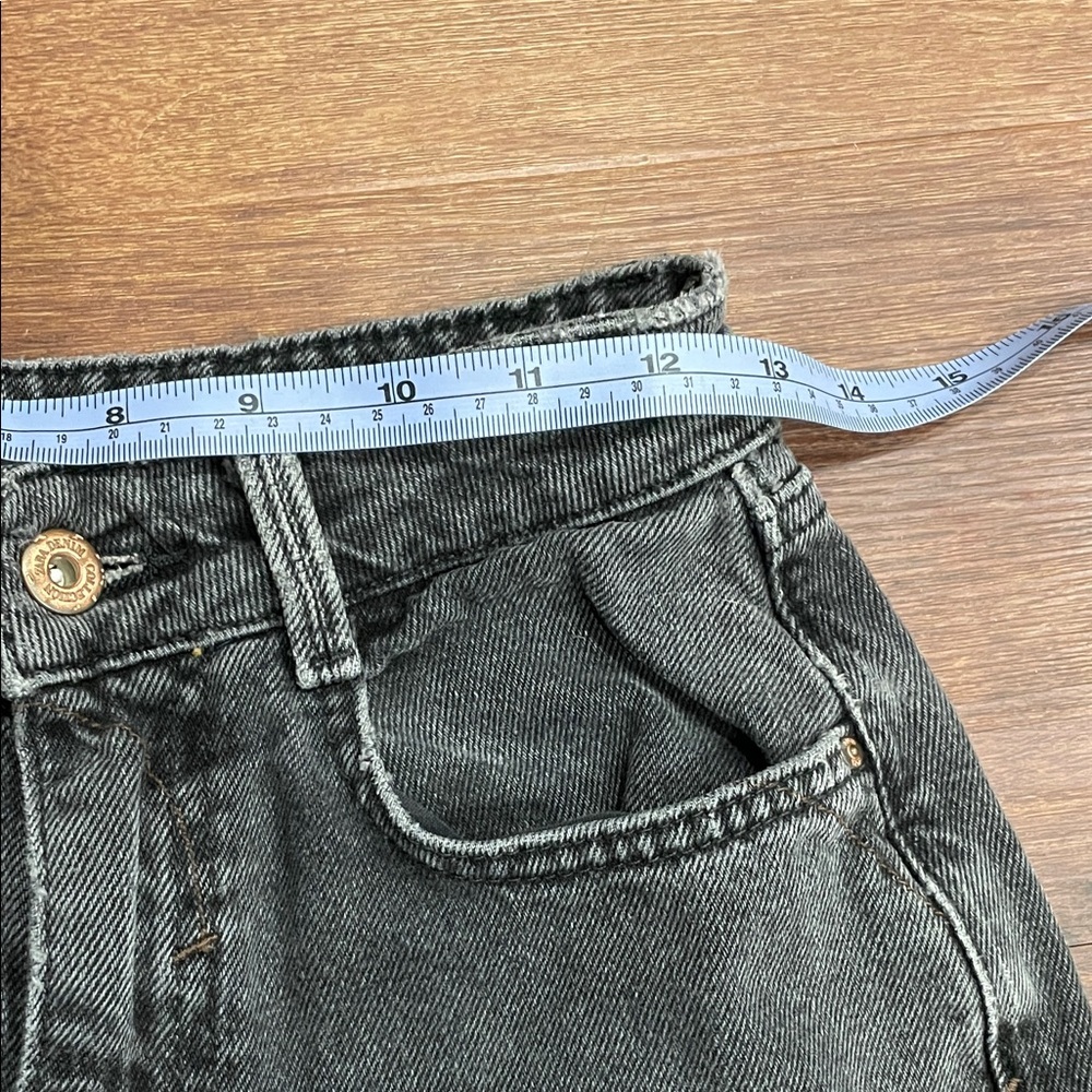 Zara Charcoal Mom Jeans - Picture 7 of 8